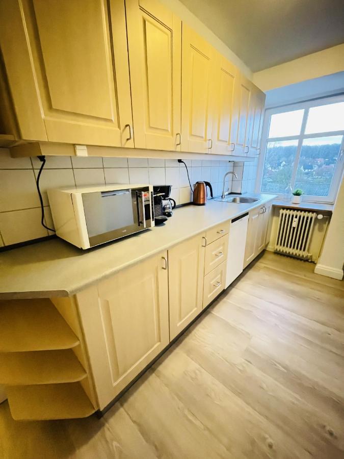 Aday - Modern 2 Bedroom Charming Central Apartment With Public Parking อัลบอร์ ภายนอก รูปภาพ